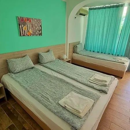 Char Hotel Primorsko